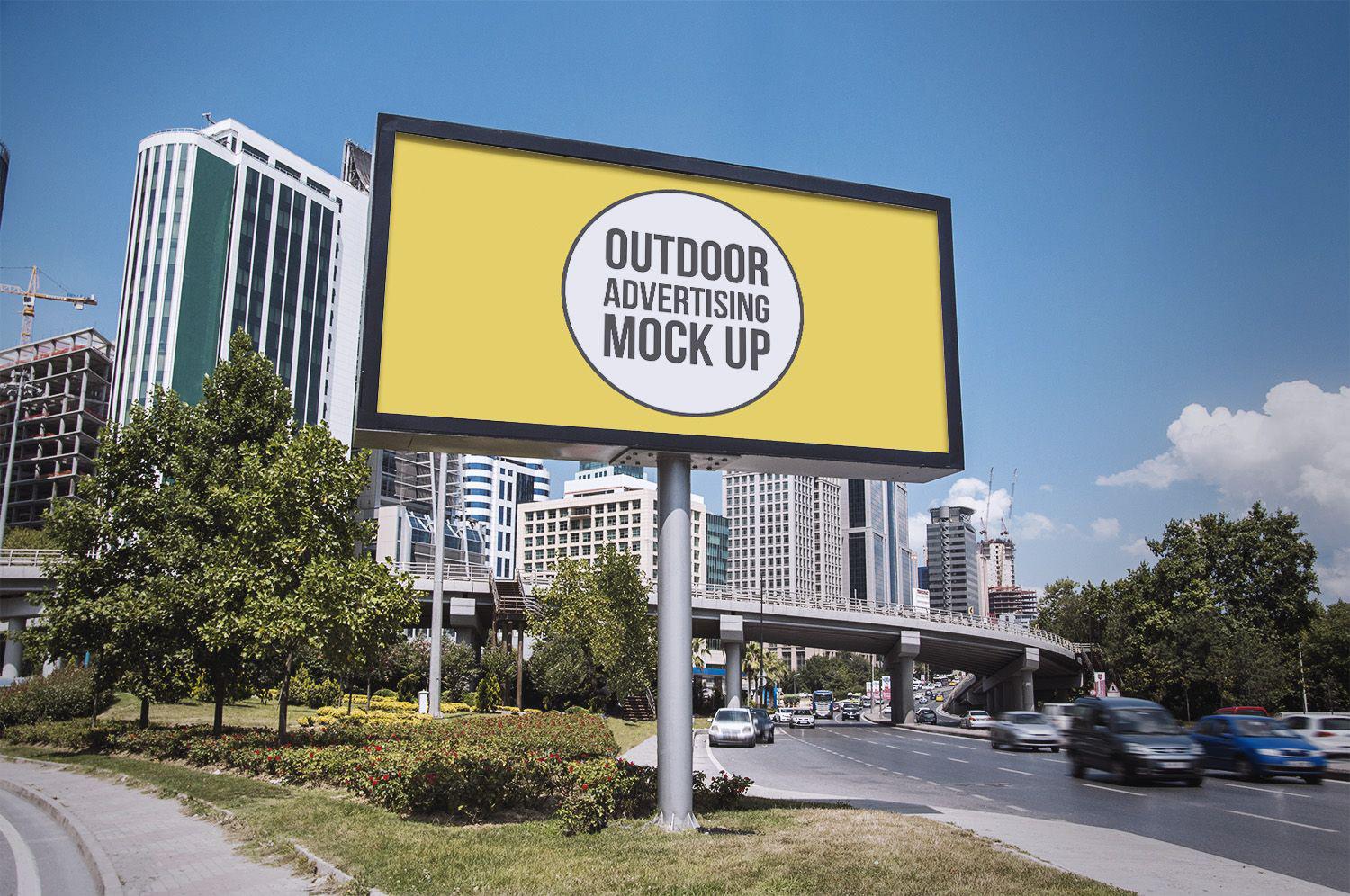 Outdoor-Advertising-Free-Mockup