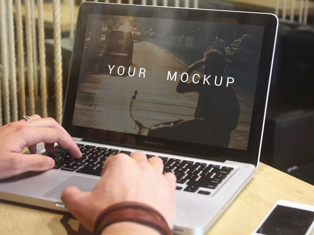 Free MacBook Pro mockup
