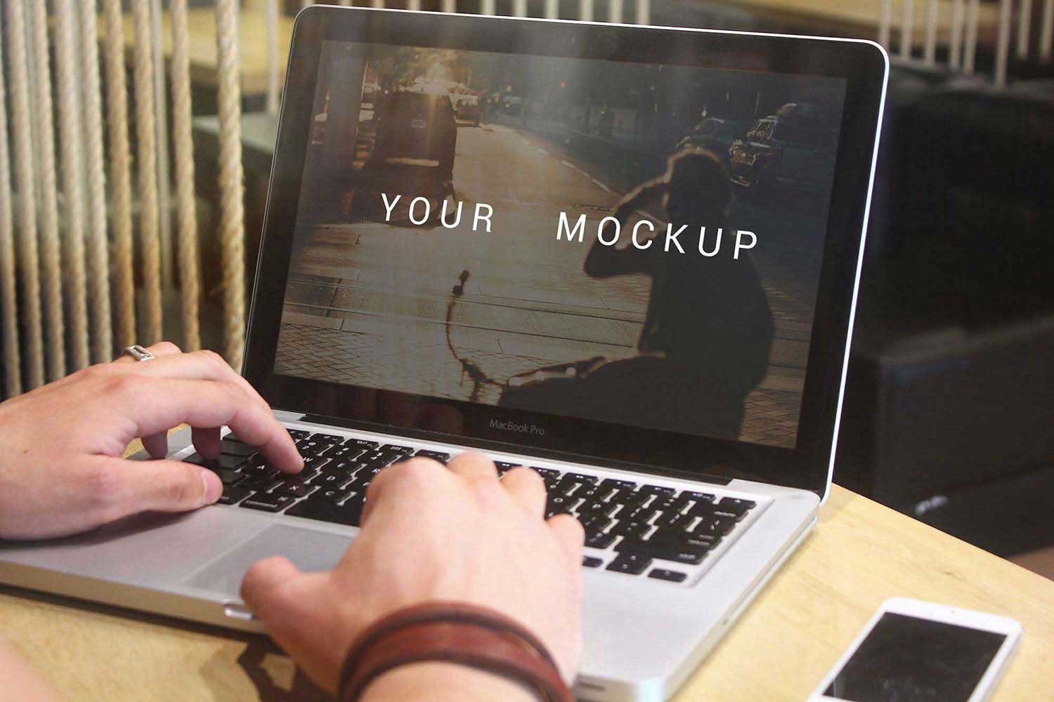 Free-MacBook-Pro-mockup