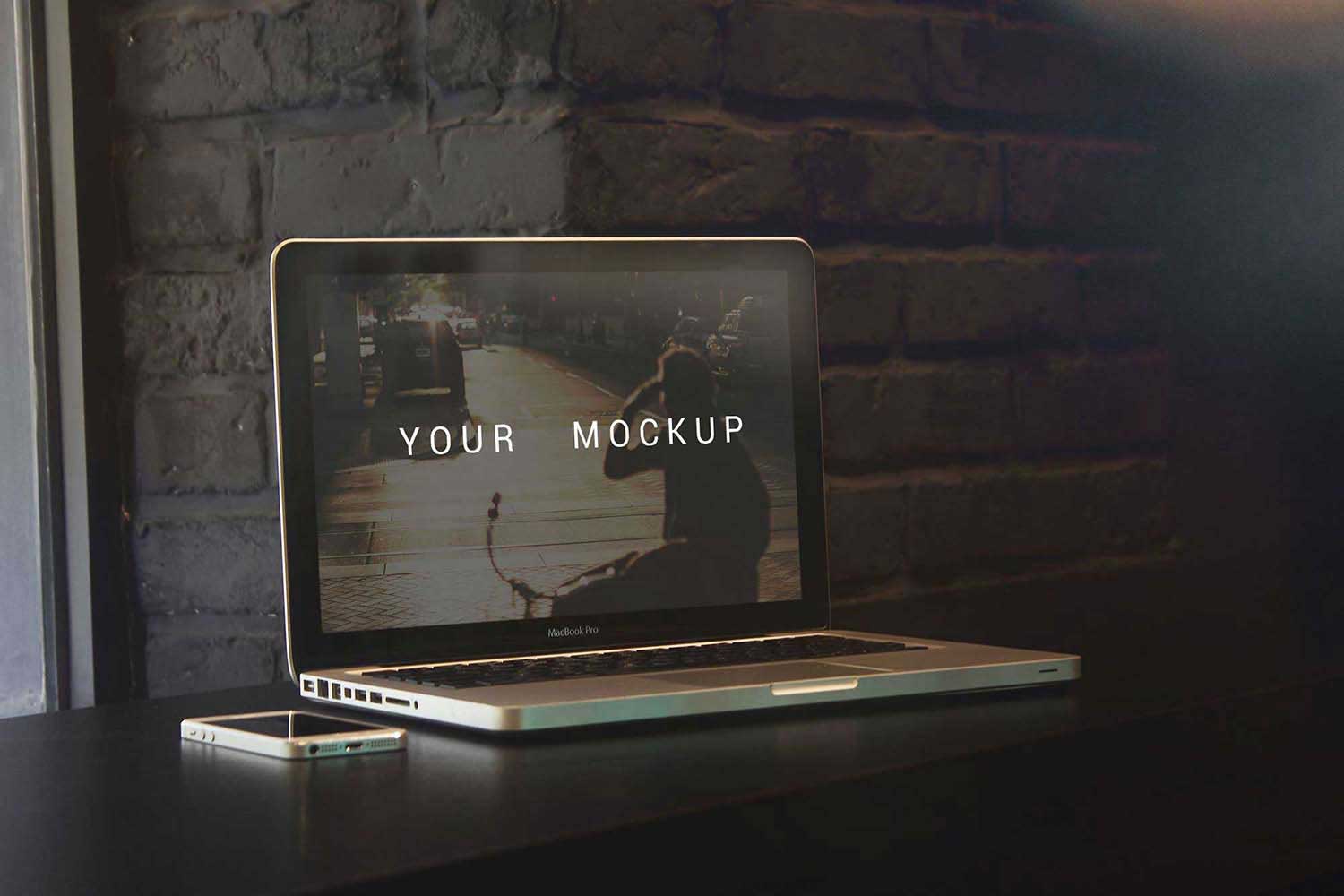 Free-MacBook-Pro-mockup