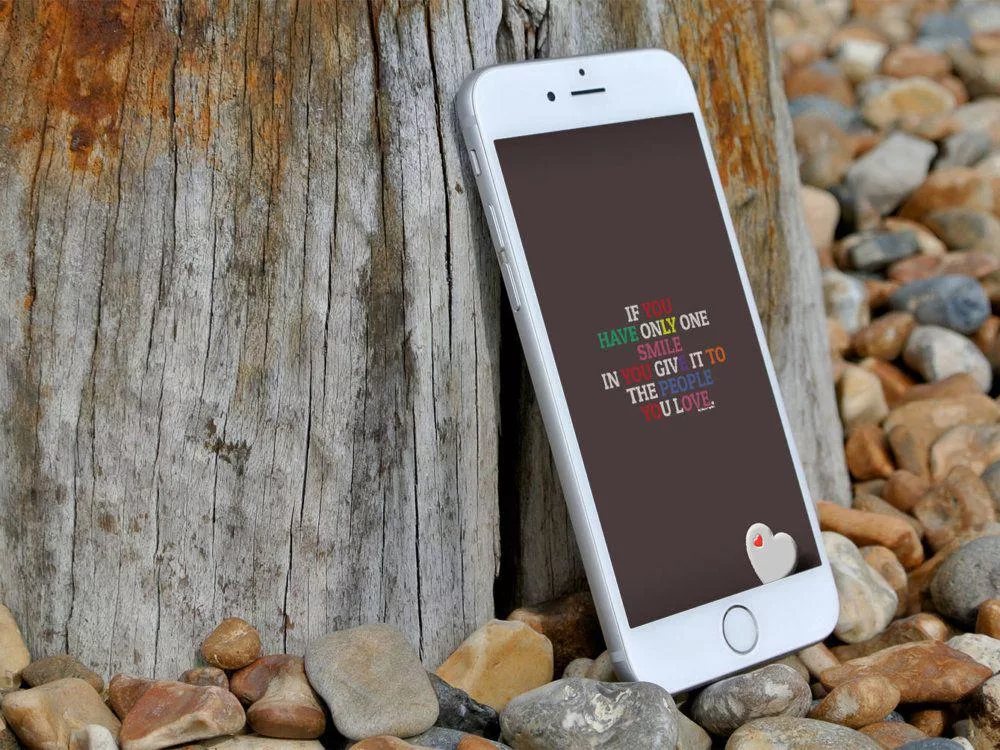 3 iPhone 6 and 6 Plus Photorealistic Psd Mockup