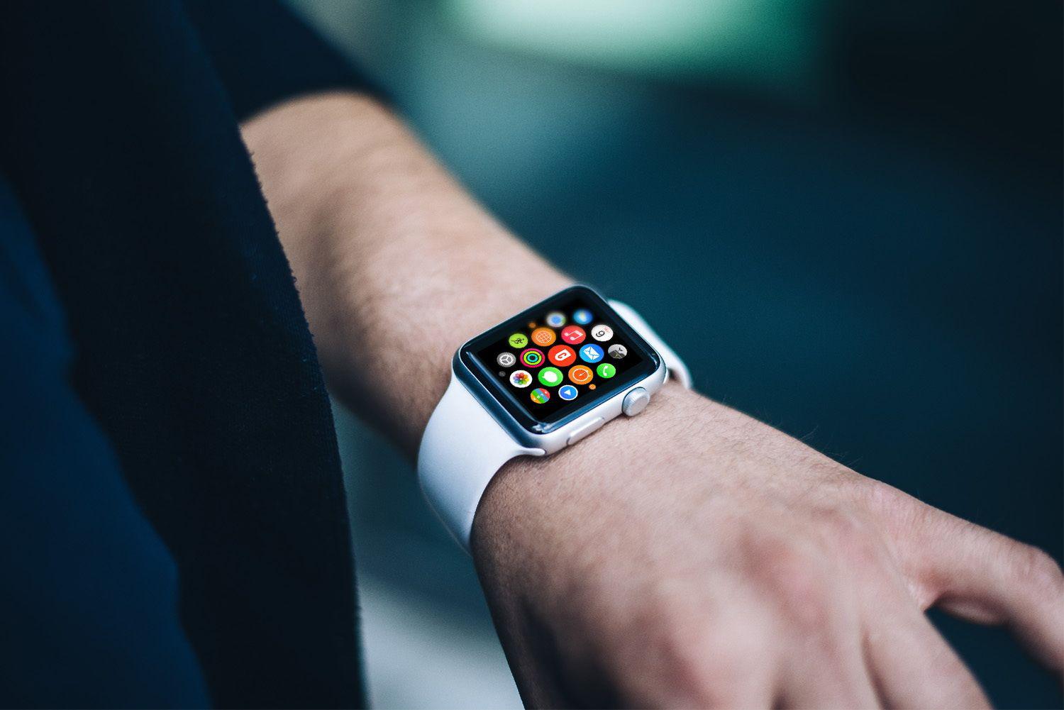 photorealistic-apple-watch-mockups