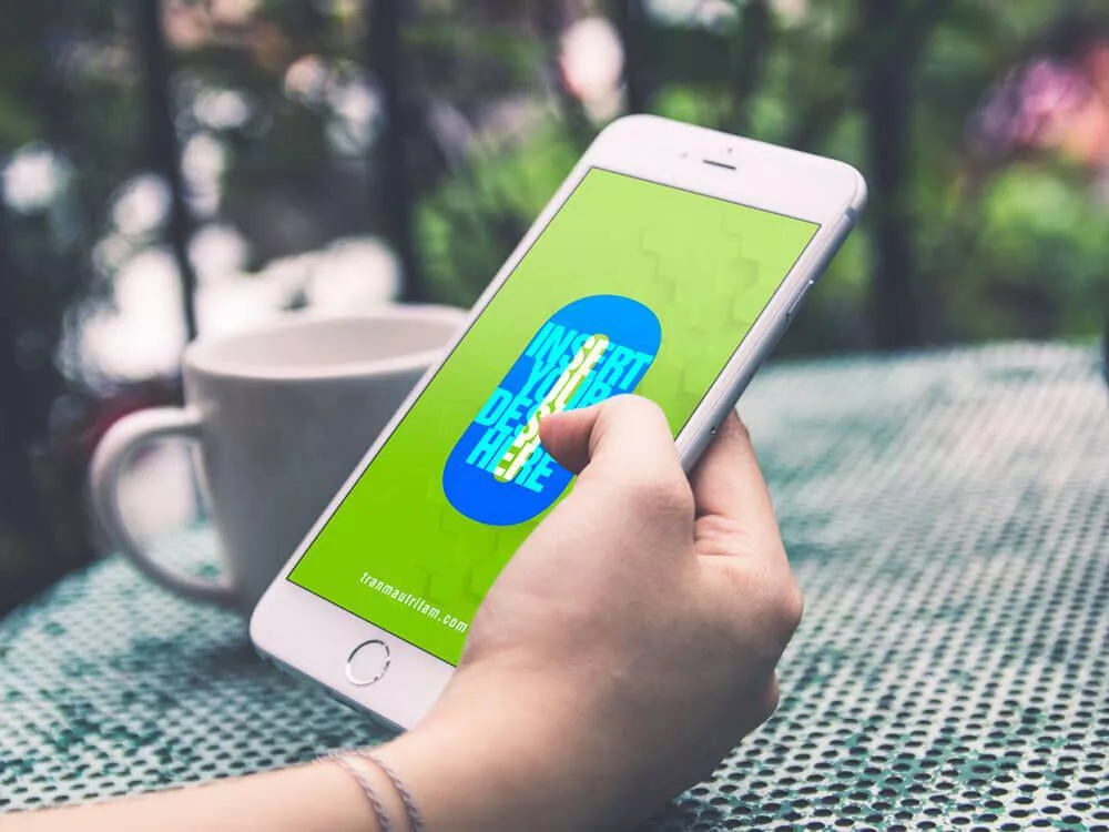 free-iphone-6-psd-mockup