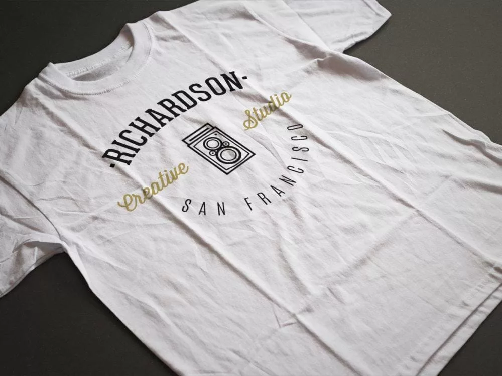 T-shirt PSD Mockup