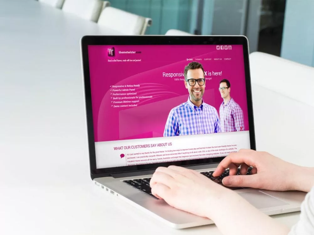 MacBook Pro and iPad Mini Mockup