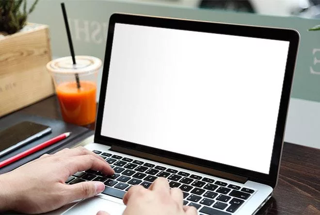 Set of 12 Apple Mockups