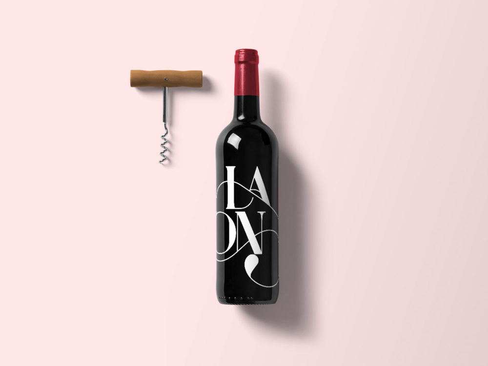 Wine-Bottle-Mockup