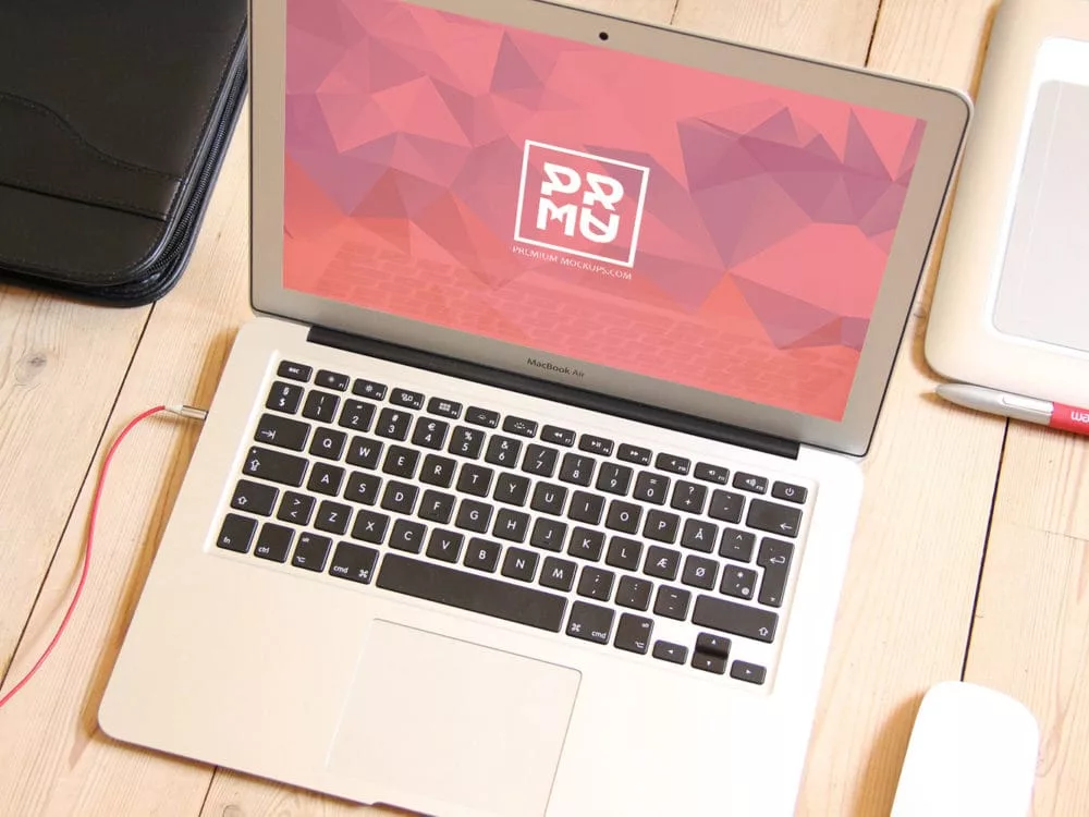 MacBook-iPad-iPhone-Free-Mockup-Set