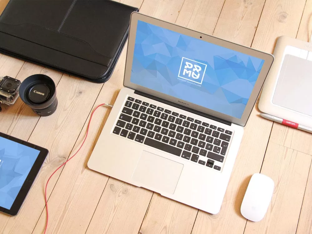 MacBook-iPad-iPhone-Free-Mockup-Set