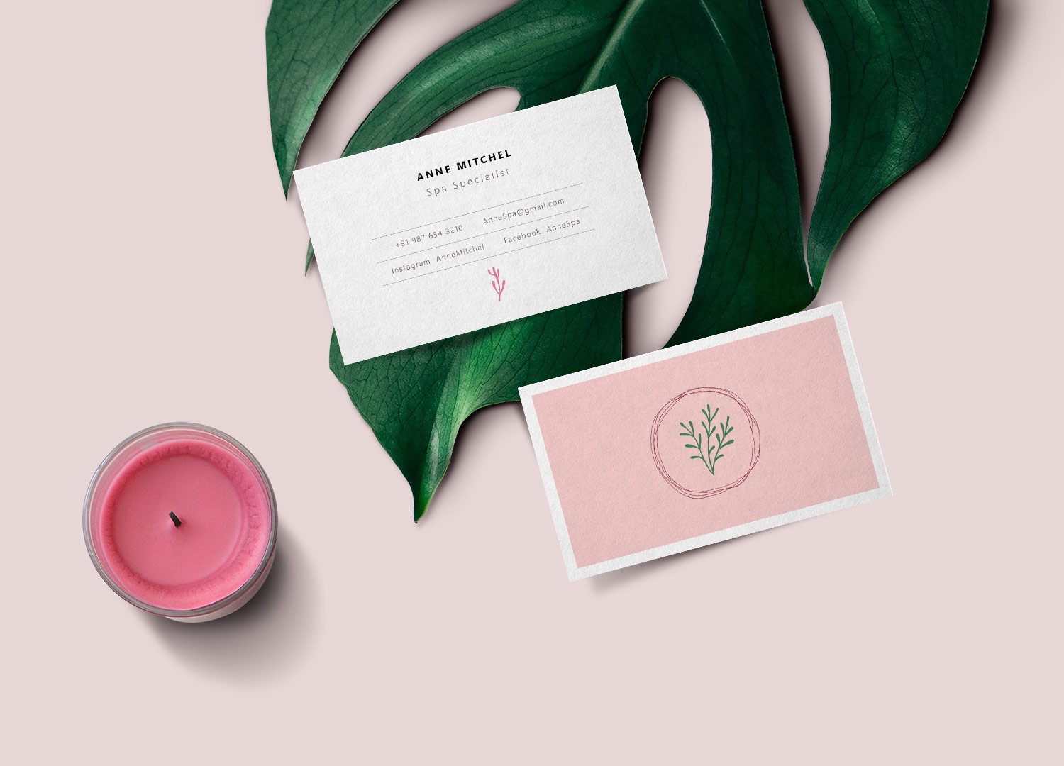 Feminine-Business-Card-Free-PSD-Mockup-04