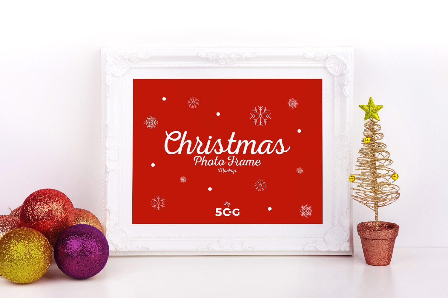 Download Free Christmas Photo Frame Mockup | Free Mockup