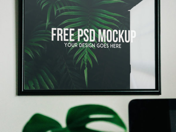 Free Photo Frame Mockup PSD