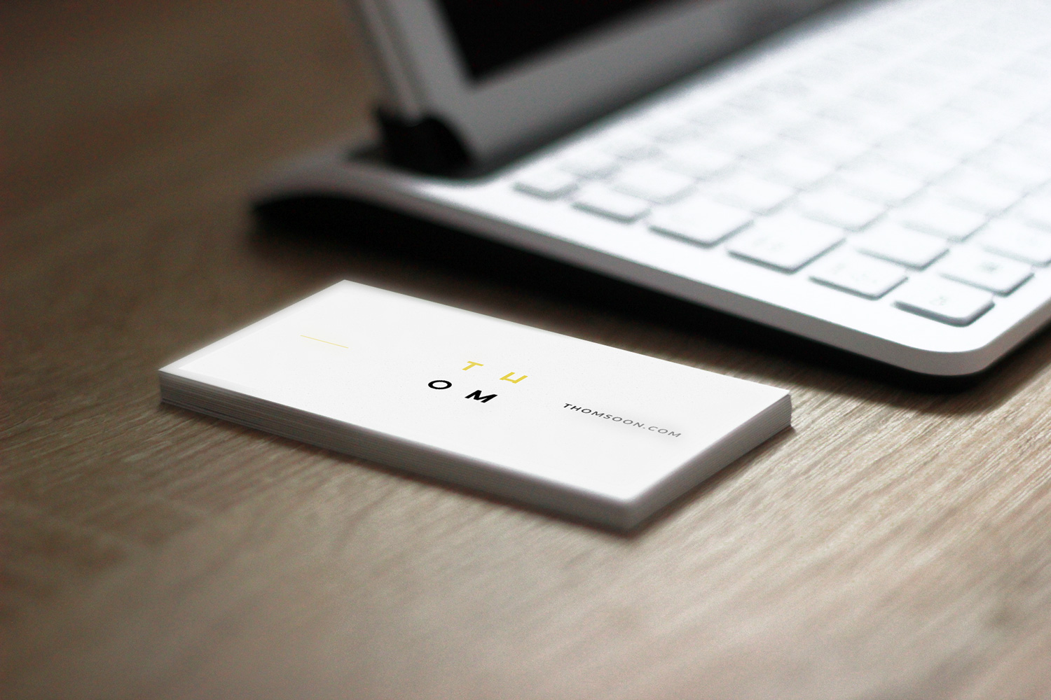 Business-Card-Free-Mockup-PSD-05