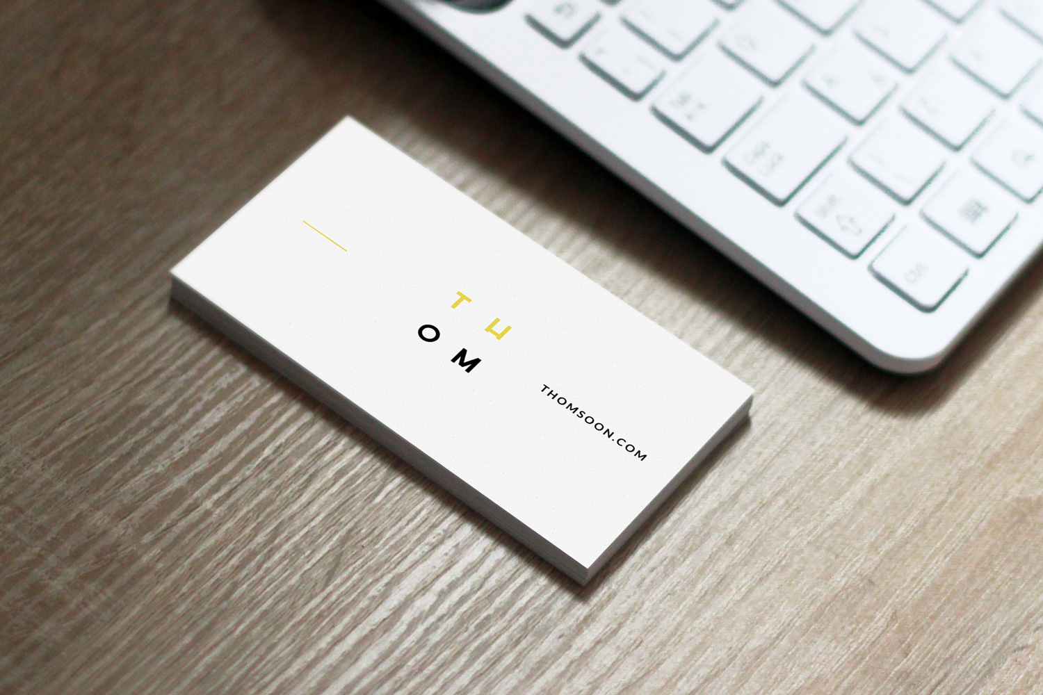 Business-Card-Free-Mockup-PSD-06