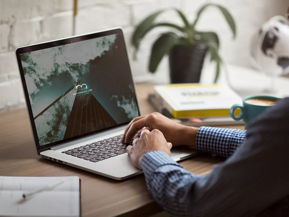iMac and Macbook Mockups