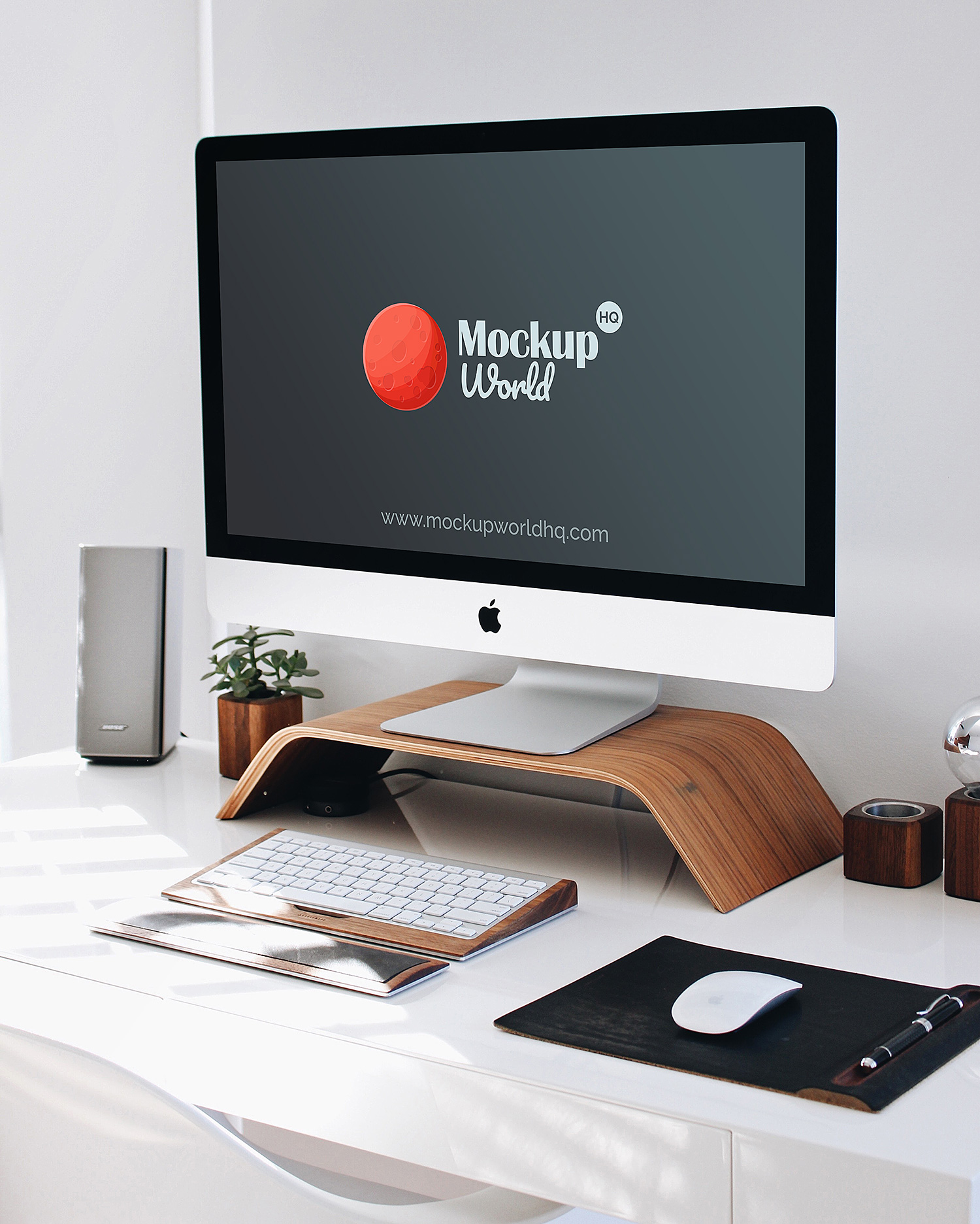 Download iMac Workspace Mockup PSD Free | Free Mockup