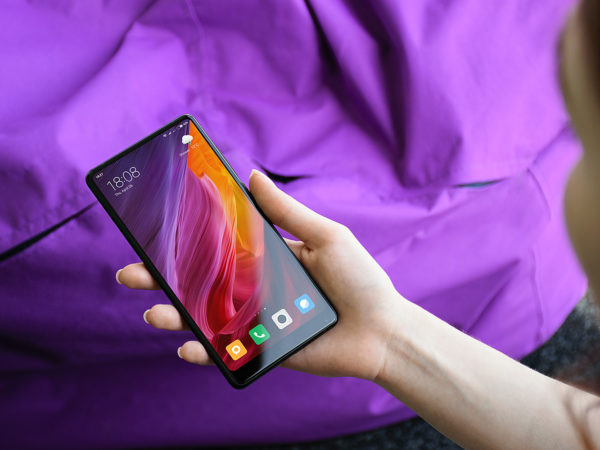 Xiaomi Mi Mix 2 Mockup Free