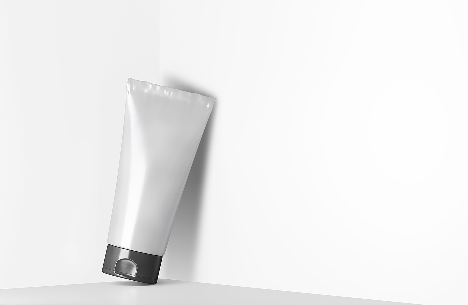 Free-Cosmetic-Tube-Mockup-02