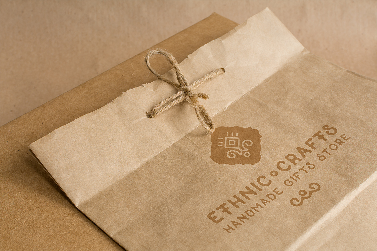 Free-Craft-Packaging-Mockup-02