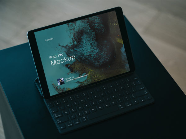 iPad Pro Sketch and PSD mockup