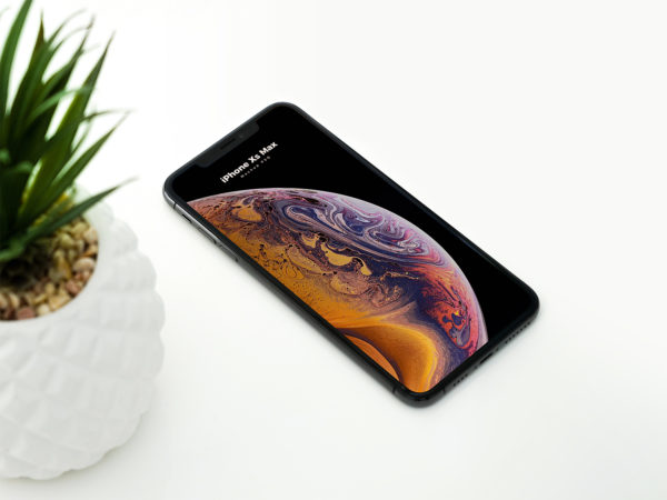 Free iPhone Xs Max Mockup PSD