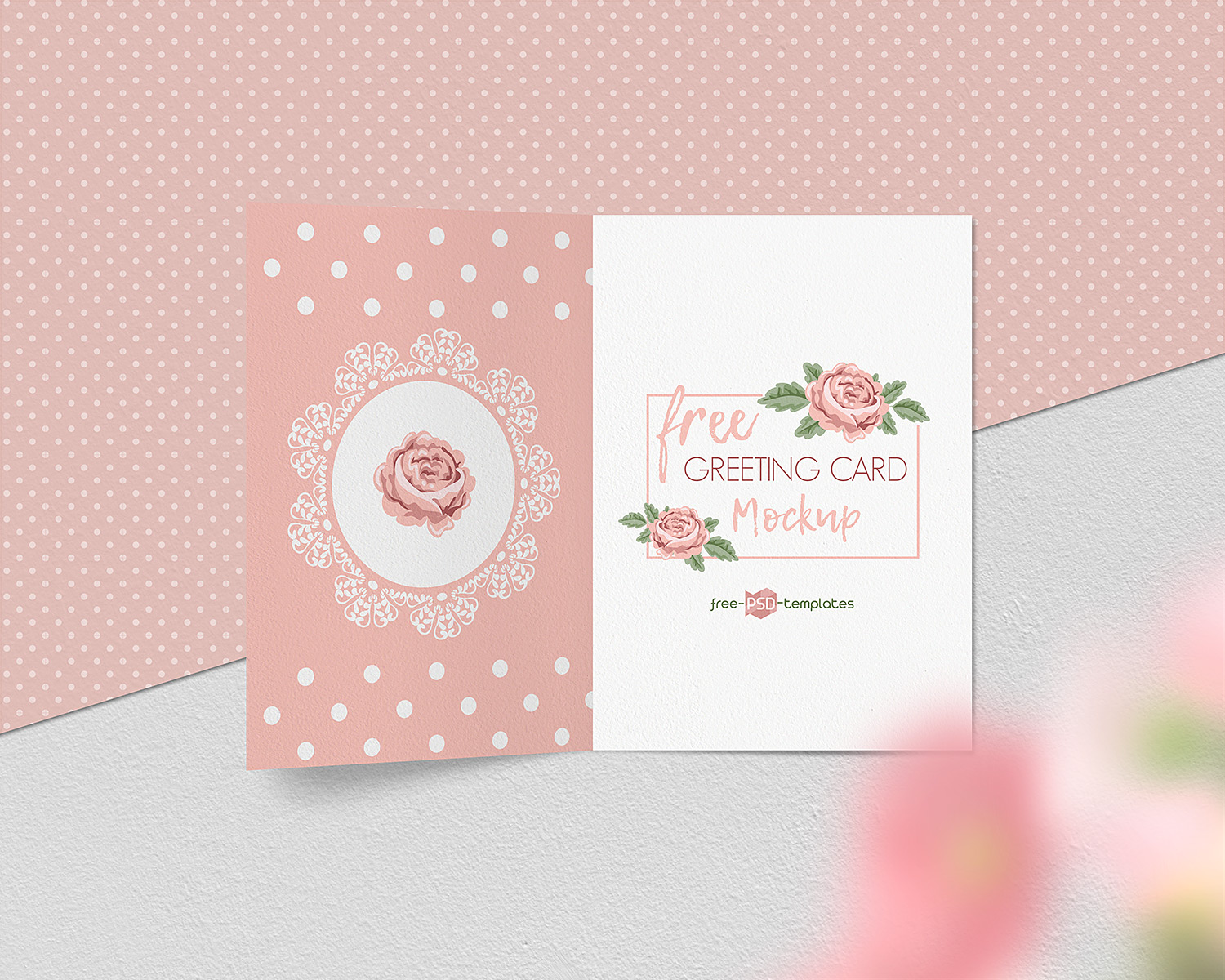 Free-Greeting-Card-Mockup-03