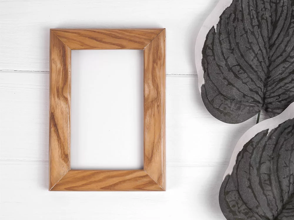 Minimalistic Frame Free Mockup