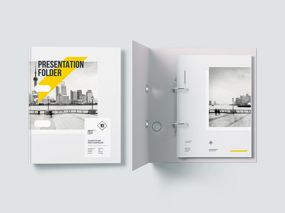 Free Folder Presentation Mockup