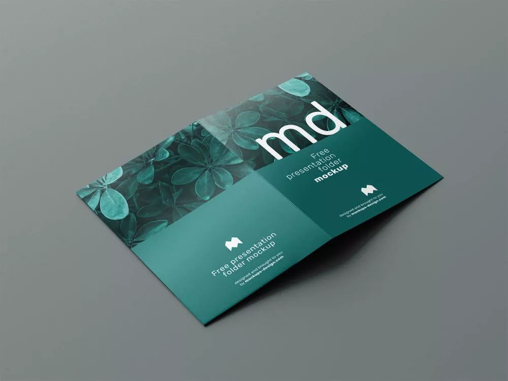 Free Branding Presentation Folder Mockup