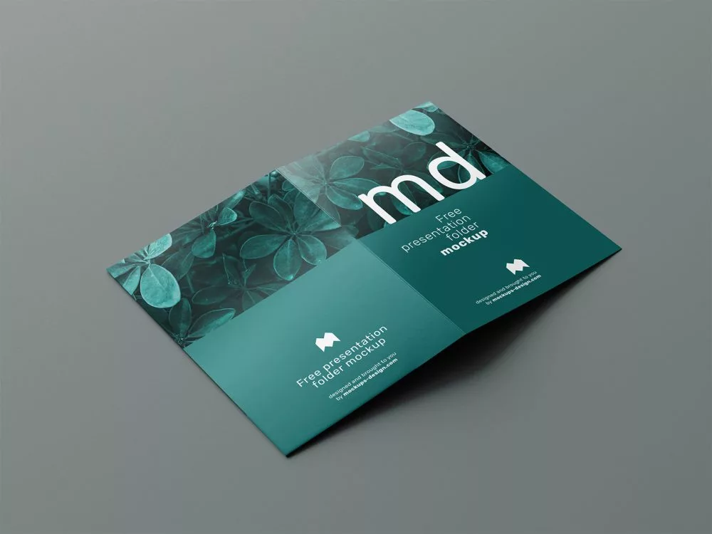 Free Branding Presentation Folder Mockup