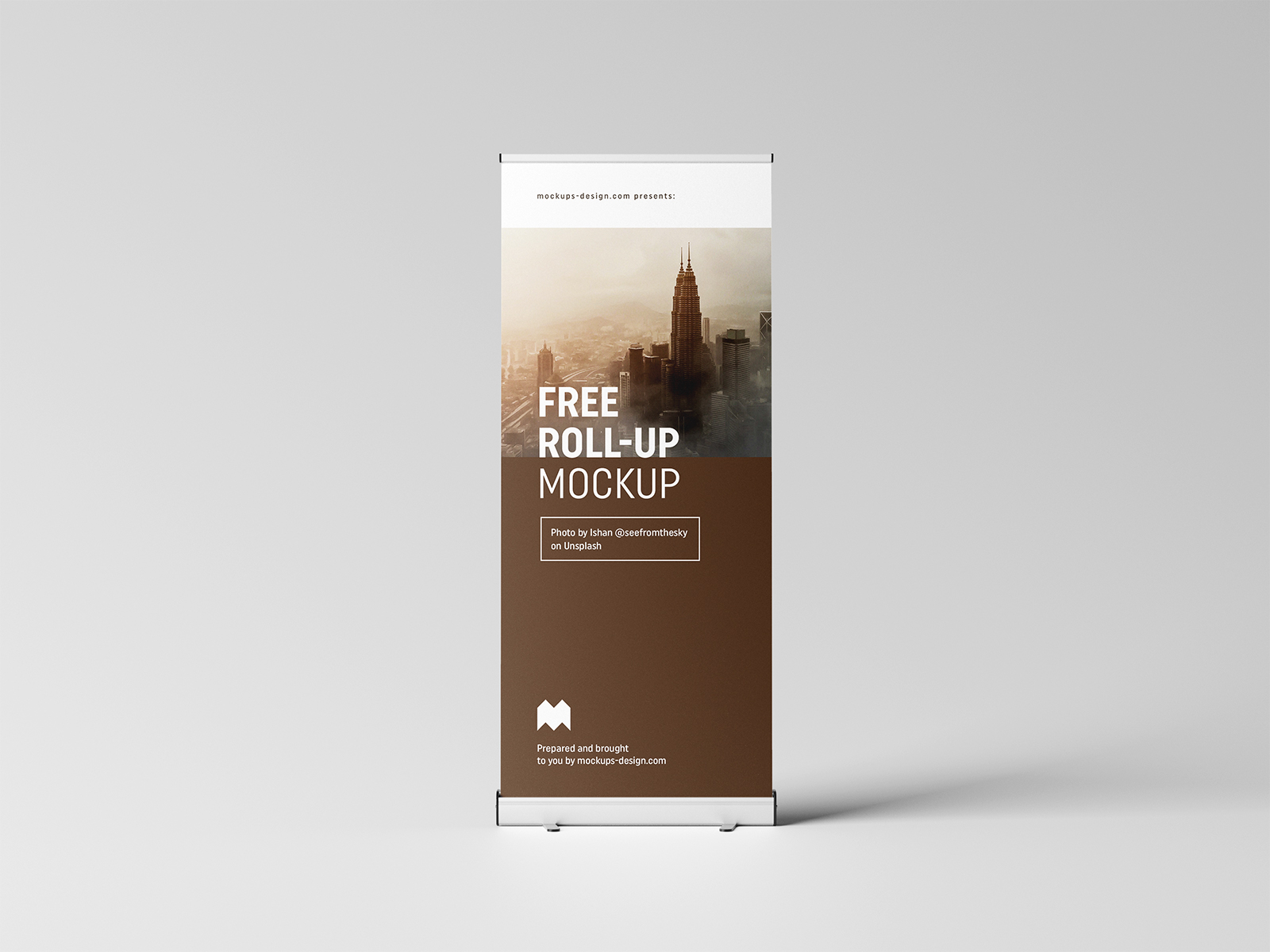 Free Roll-Up Mockup 85x200 cm