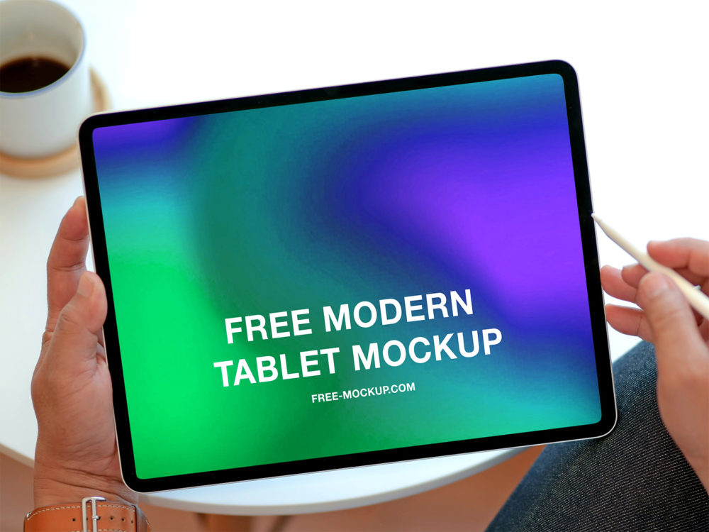 Free modern tablet mockup in hands | free mockup