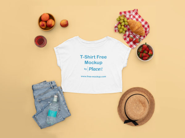 T-Shirt Crop Top Placeit Free Mockup Featuring a Woman's Picnic Outfit