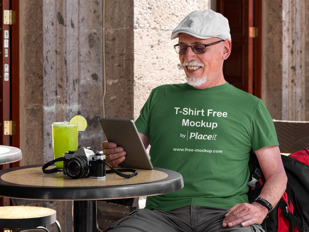 T-Shirt Placeit Free Mockup of a Senior Tourist