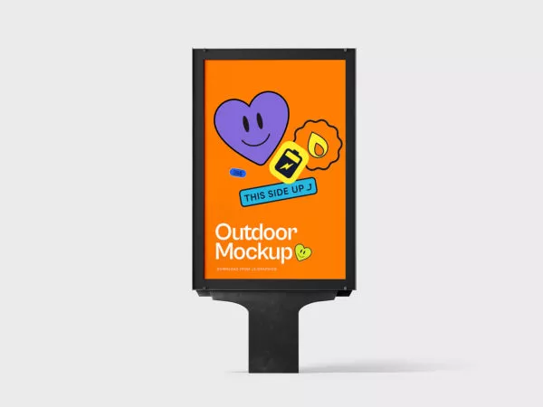 Free City Light Outdoor Advertisement Mockup