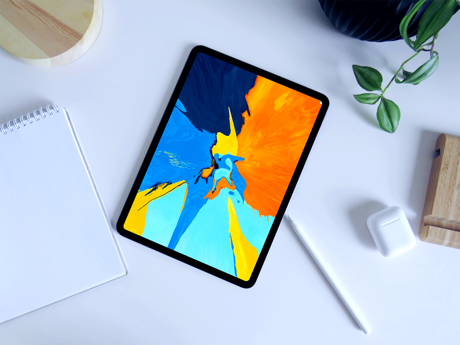 Apple iPad Pro PSD Free Mockup