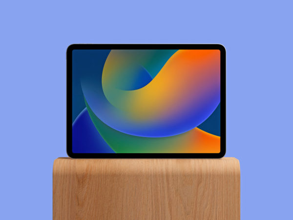 iPad Pro Free UI/UX Mockup Presentation