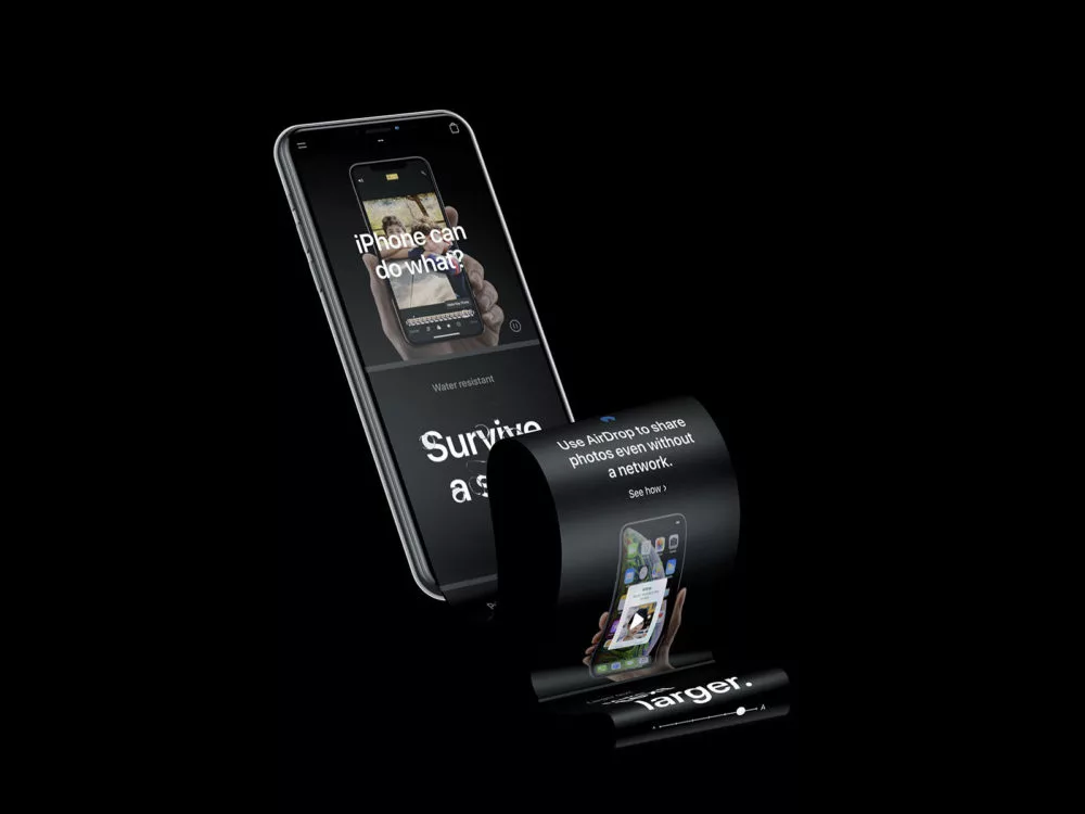 Free iPhone XS Longscroll Design Mockup