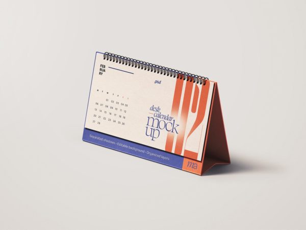 Free Horizontal Desk Calendar Mockup