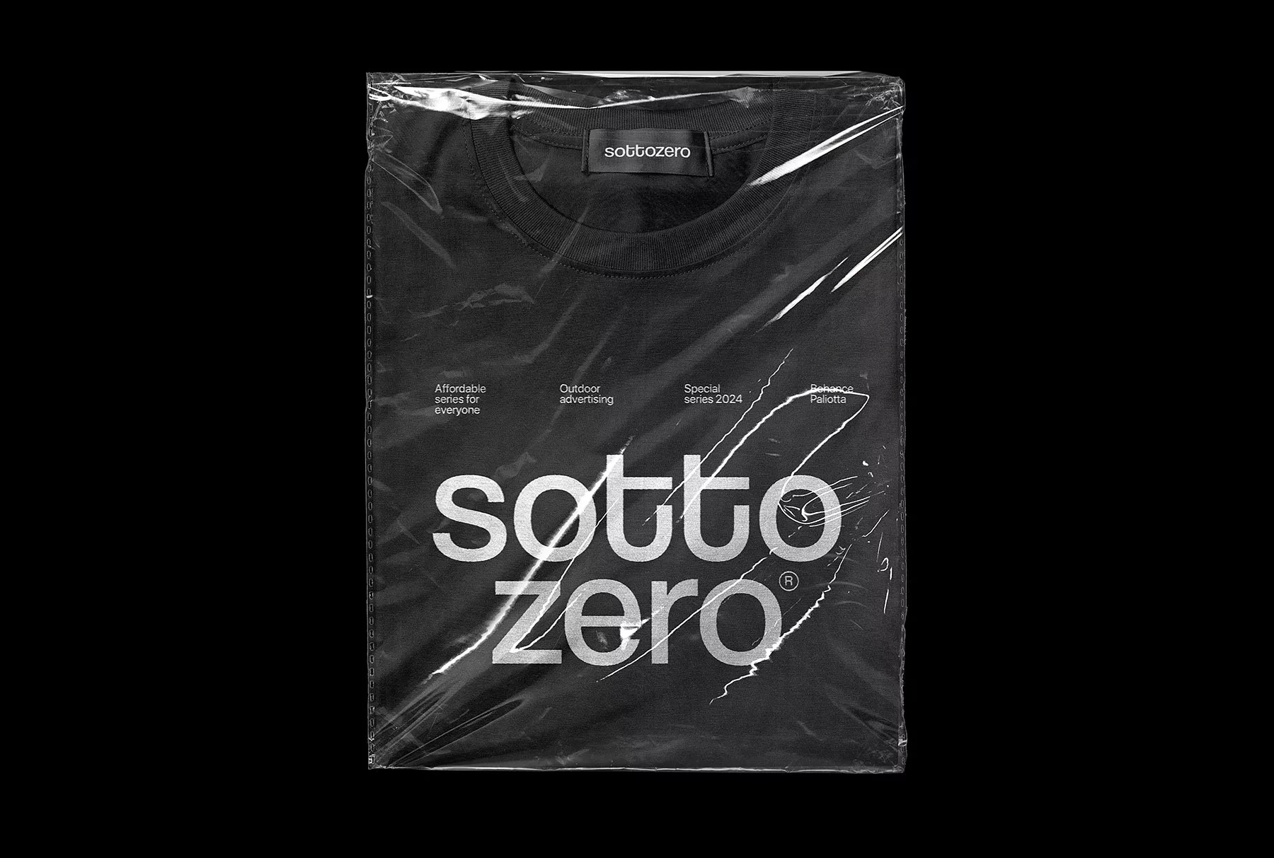 Free Folded T-shirt Design/Logo Mockup