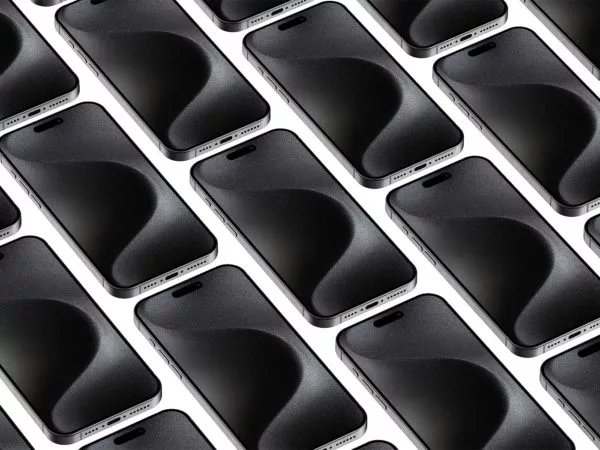 Grid iPhone 15 Pro Mockups