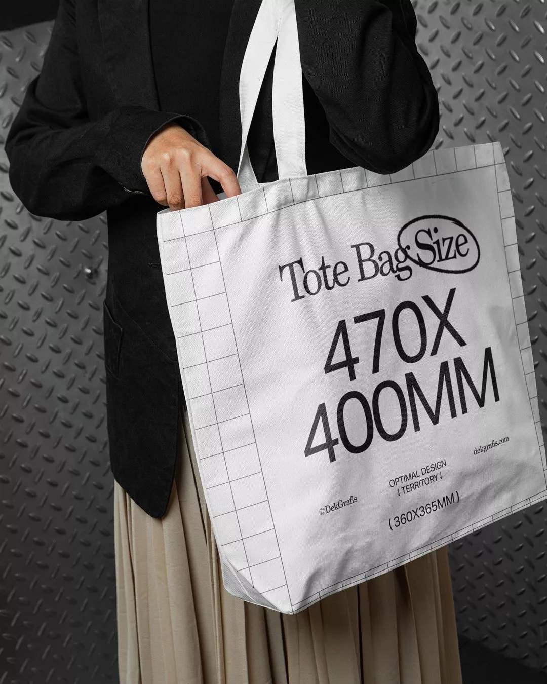 Mockup Showing Woman with Tote Bag