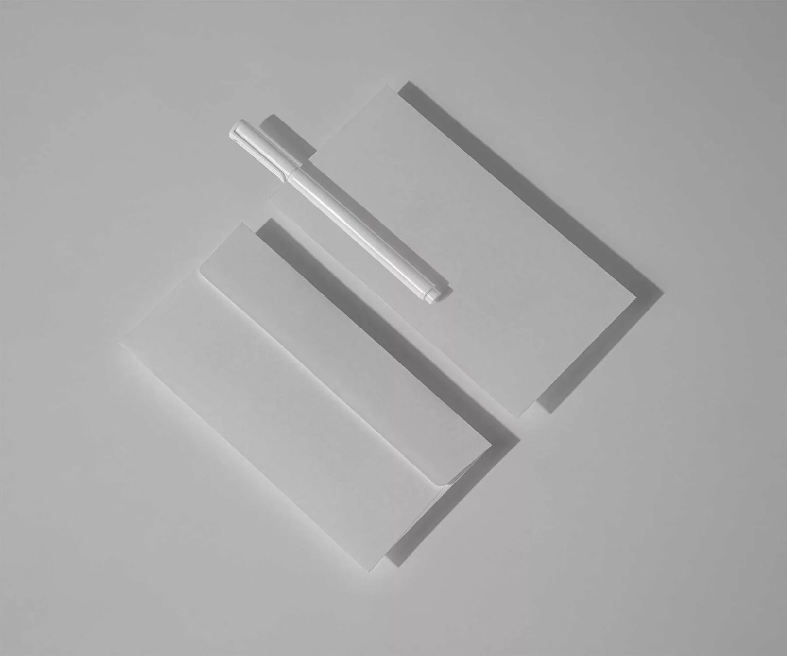 Stationery Letter Envelope PSD Mockup (DL)