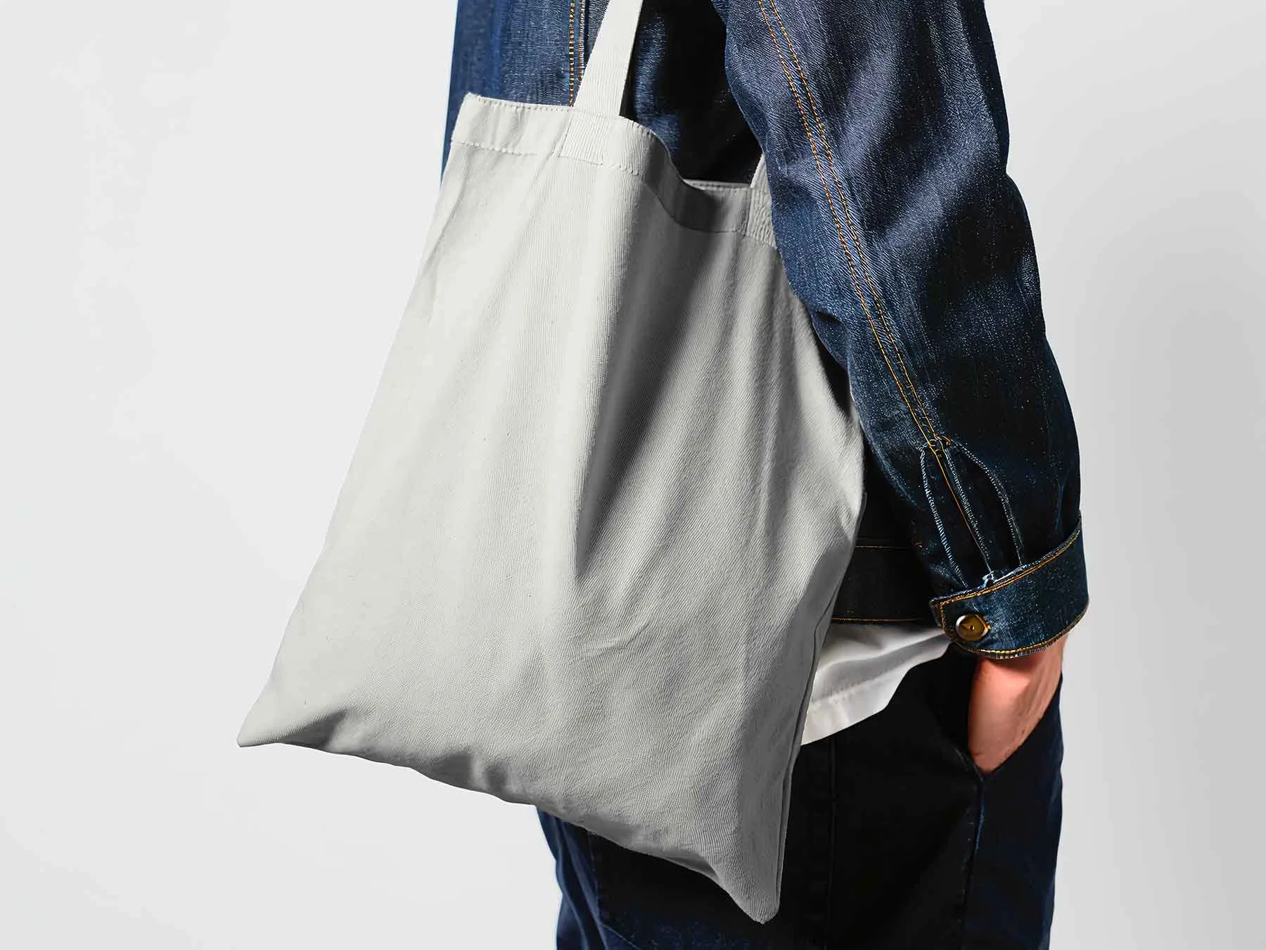 Tote Bag Scene Mockup