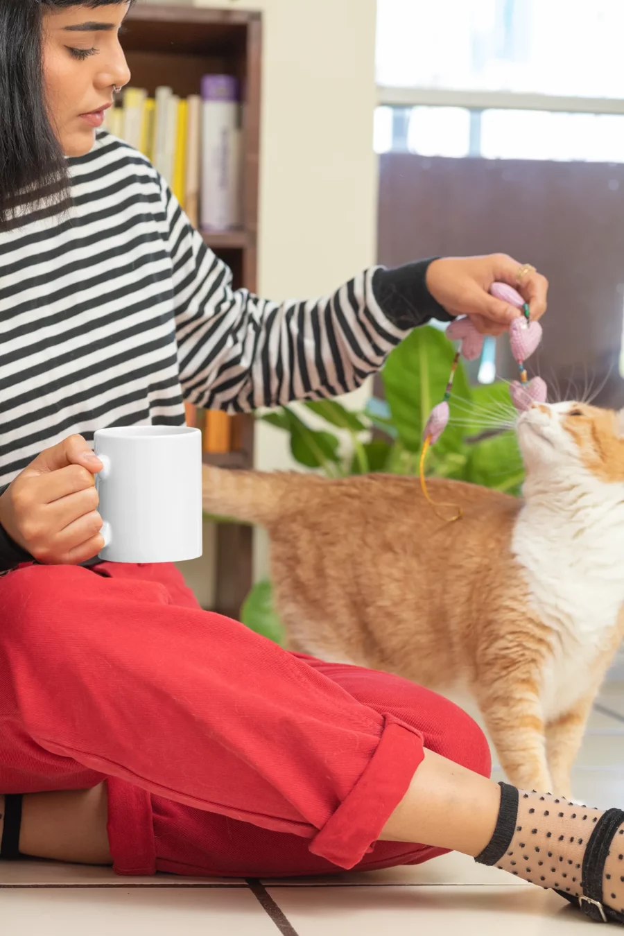 Mug Mockup (Woman with Cat)