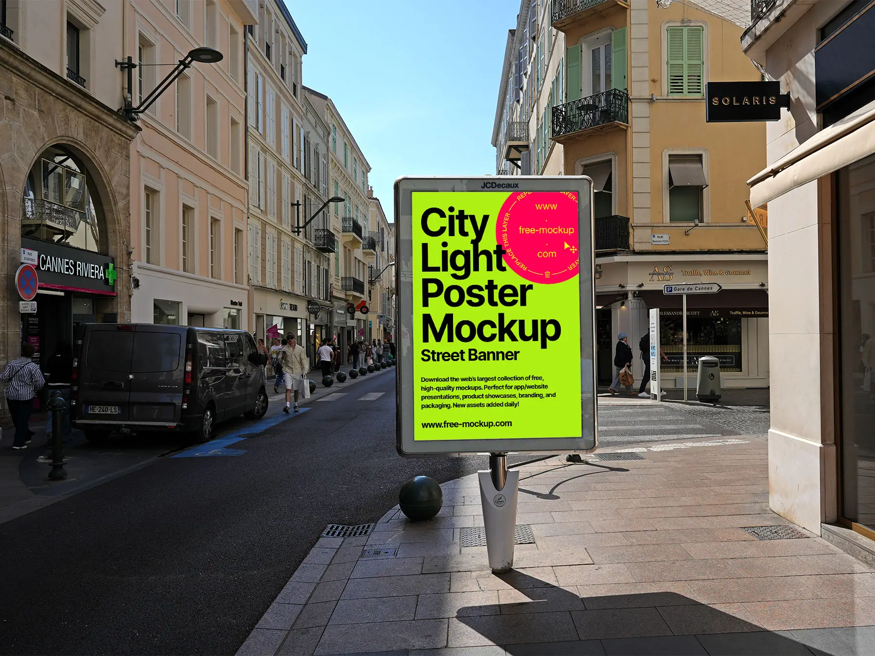 City Light Poster Mockup: Street Banner