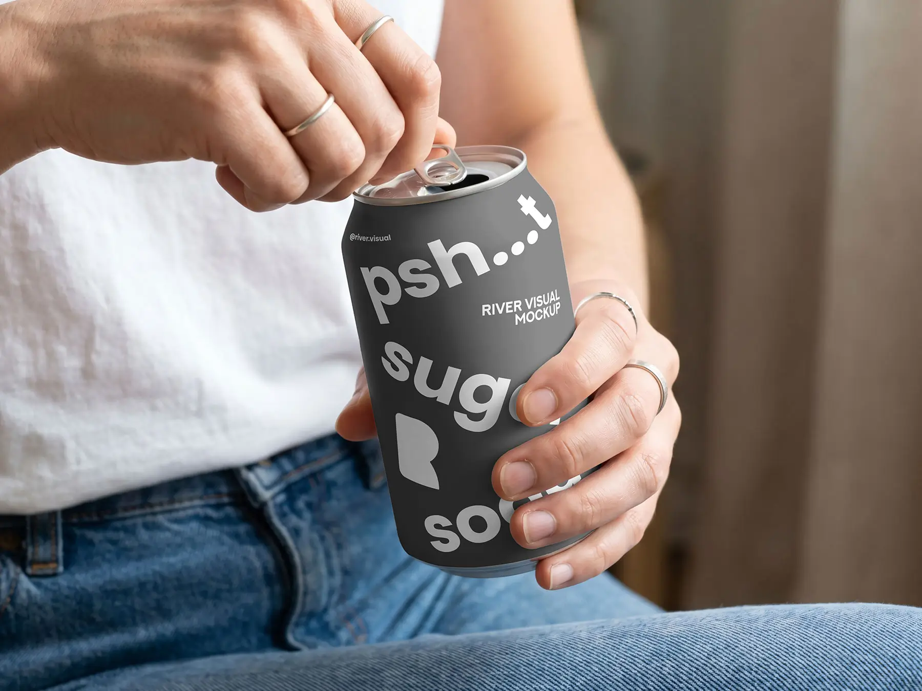 Soda Can Mockup: Opening Action