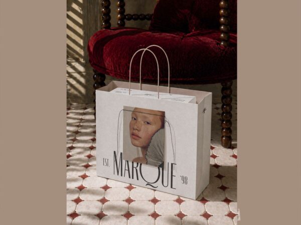 Free Luxury Paper Bag & Box Mockup PSD – Retail Scene