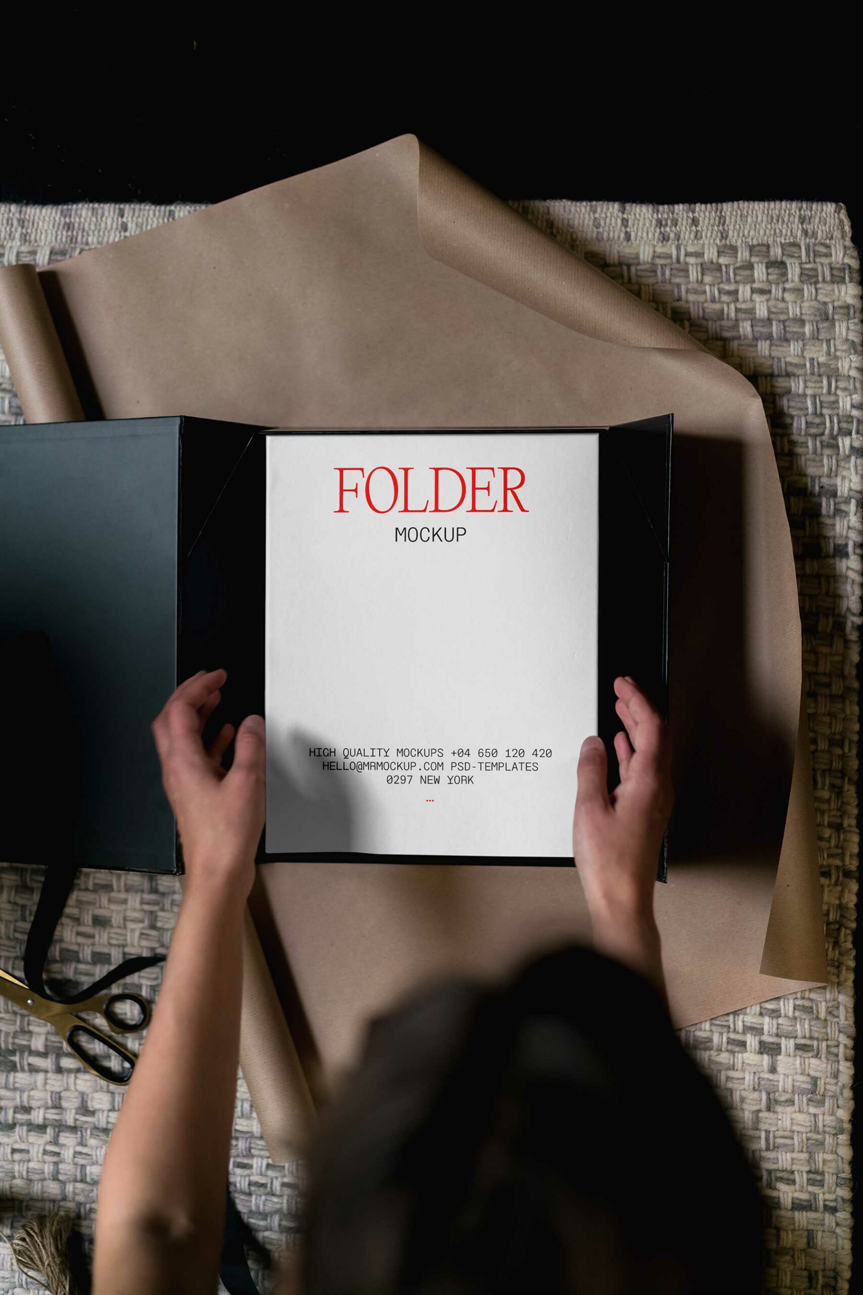 Free Presentation Folder Mockup – Stationery PSD